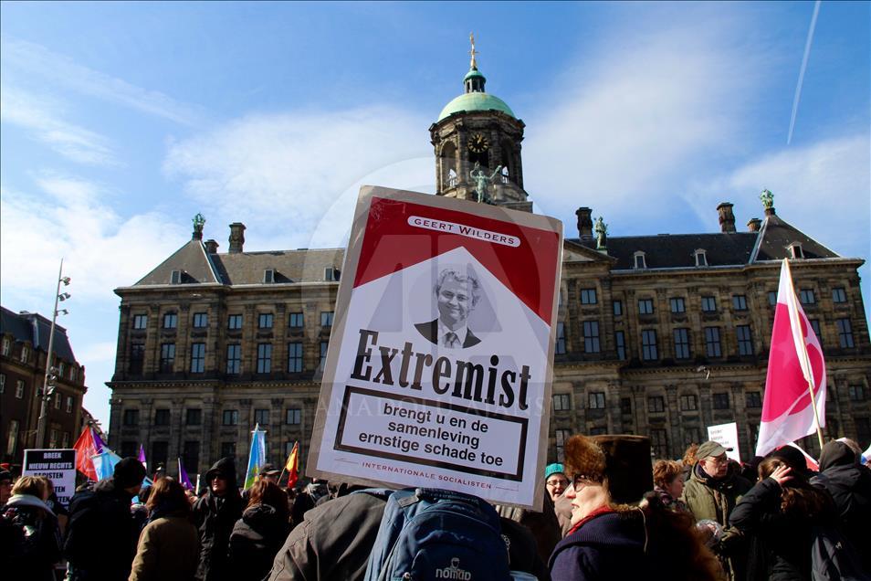 تظاهرات ضد نژادپرستی و تبعیض در آمستردام