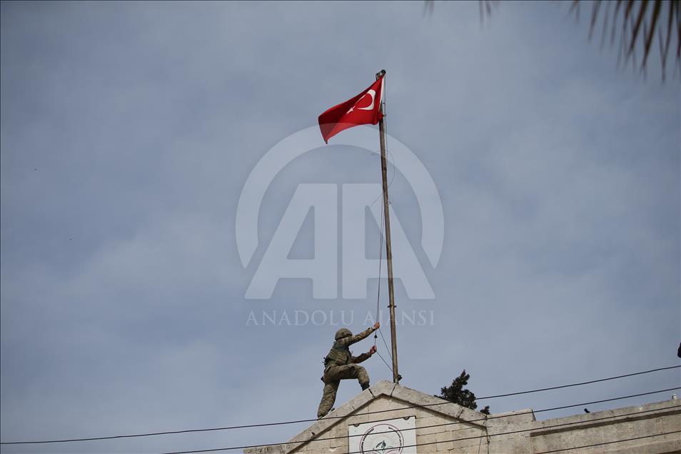 Turkish flag hoisted in Afrin town center
