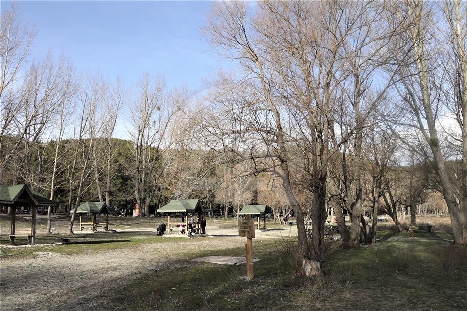 Gölcük Tabiat Parkı her mevsim ziyaretçi çekiyor