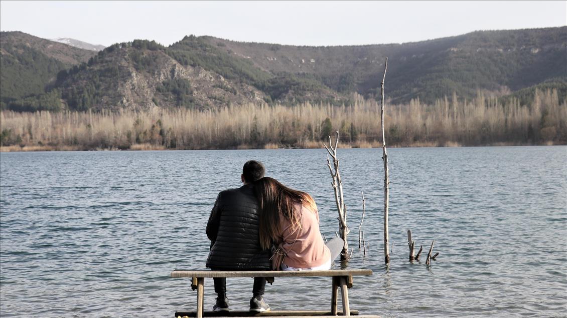 Gölcük Tabiat Parkı her mevsim ziyaretçi çekiyor