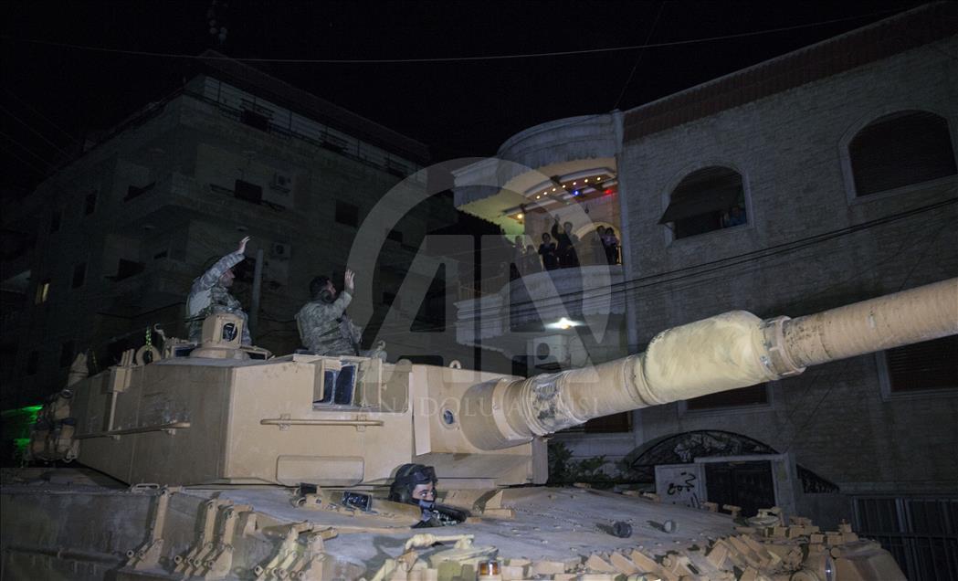 Turski vojnici u noćnim patrolama u Afrinu 