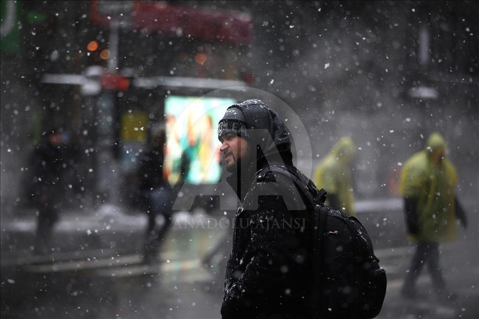 ABD'de kar fırtınası 70 milyon kişiyi etkiledi