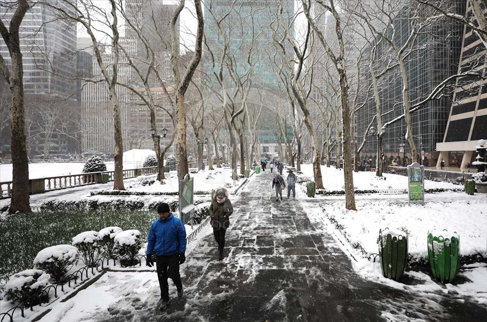 Cuarta tormenta de nieve en tres semanas en Nueva York