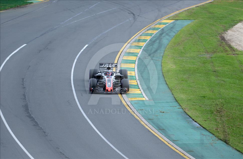 Avustralya'da pole pozisyonu Hamilton'ın