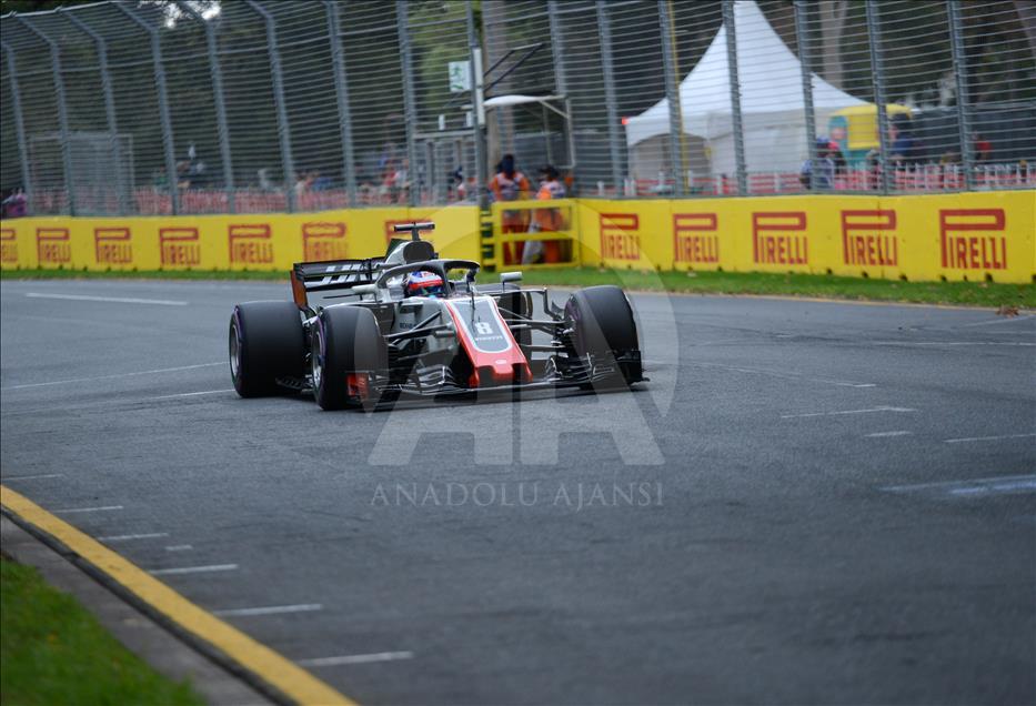 Avustralya'da pole pozisyonu Hamilton'ın
