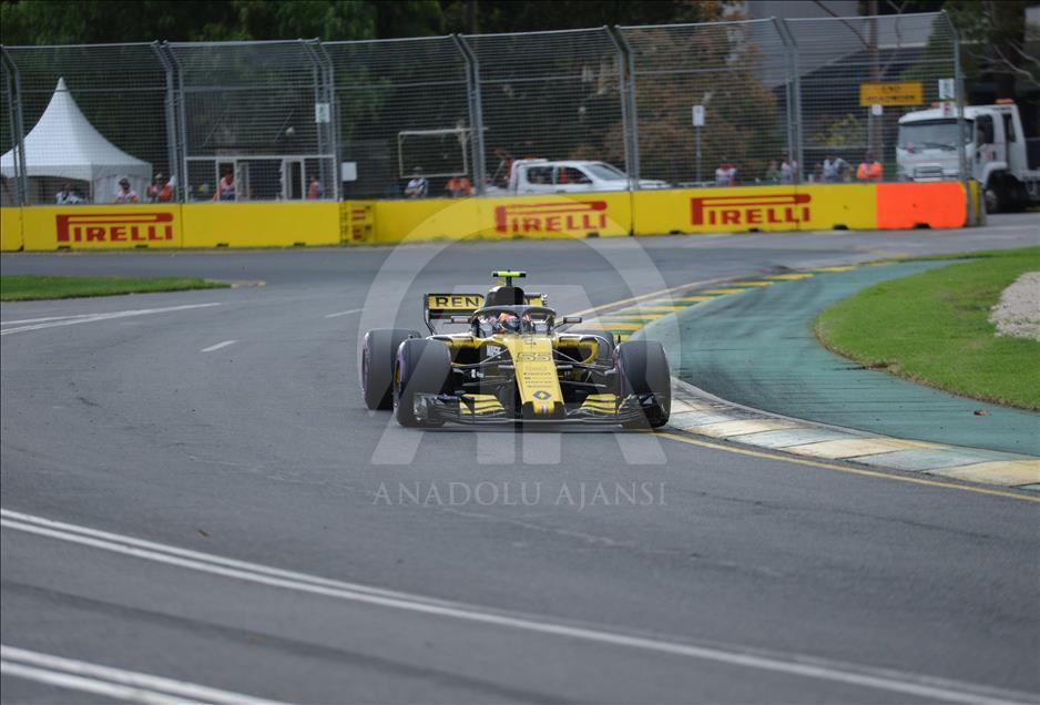 Avustralya'da pole pozisyonu Hamilton'ın