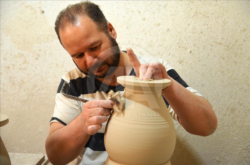 الخزف العثماني بتركيا.. إرث يحافظ على طابعه التقليدي