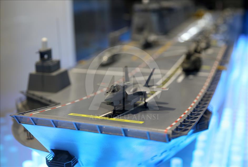 Türkiye'nin ilk milli uçak gemisi "TCG Anadolu" AA tarafından görüntülendi