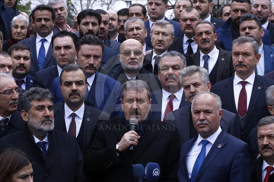 Muhsin Yazıcıoğlu, vefatının 9. yılında kabri başında anıldı