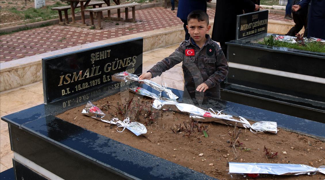Yazıcıoğlu ile helikopterde hayatını kaybedenler anıldı