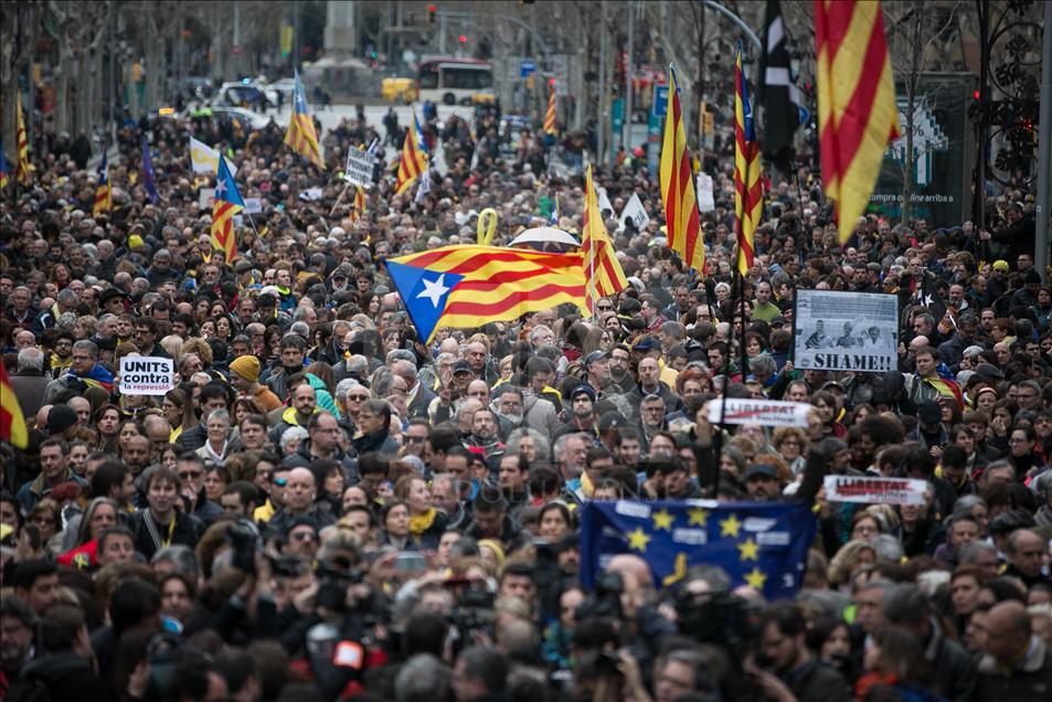 Protestas en contra del encarcelamiento de Carles Puigdemont