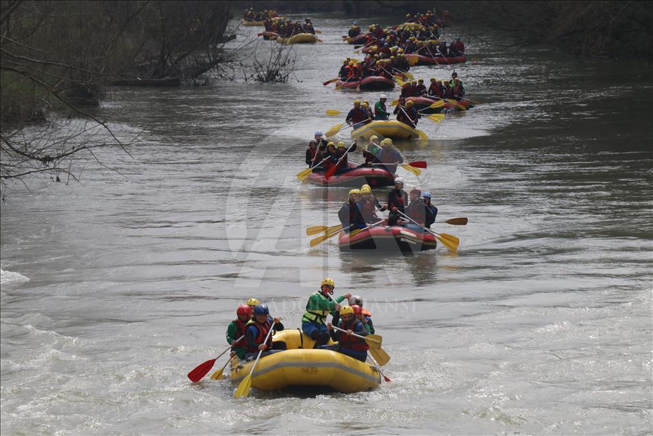 Melen Çayı'nda rafting sezonu açıldı