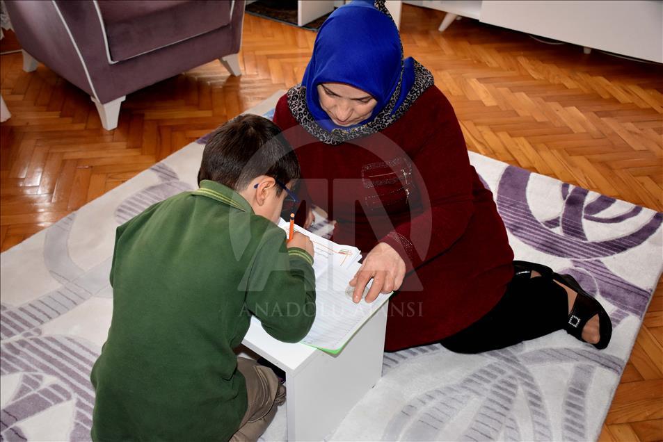 Kalabalık aile özlemini "Koruyucu aile" ile gideriyorlar