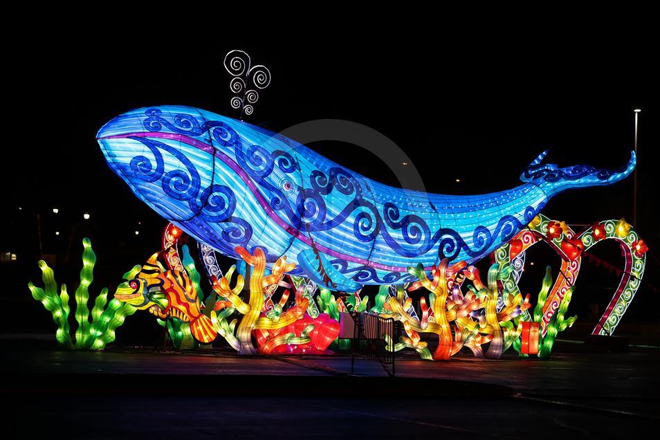 Festival lampu-lampu naga di Chicago, AS