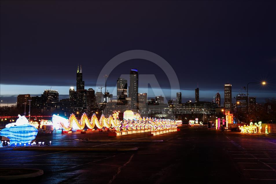 Festival lampu-lampu naga di Chicago, AS