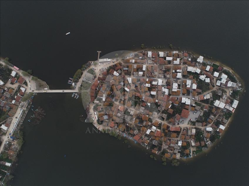 Gölyazı