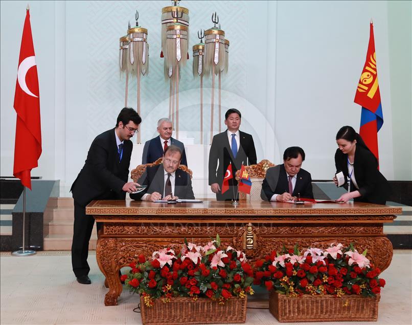 Türkiye ile Moğolistan arasında 7 anlaşma imzaladı
