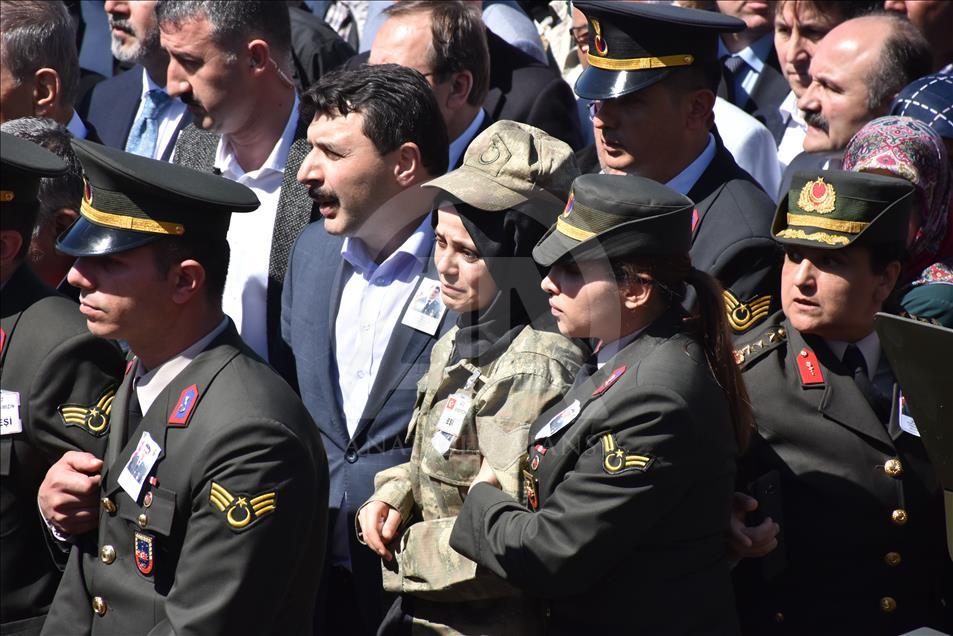 Şehit Pehlivan son yolculuğuna uğurlandı