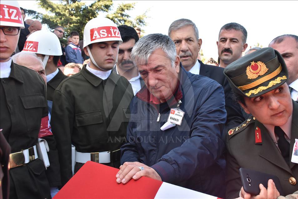 Şehit Pehlivan son yolculuğuna uğurlandı