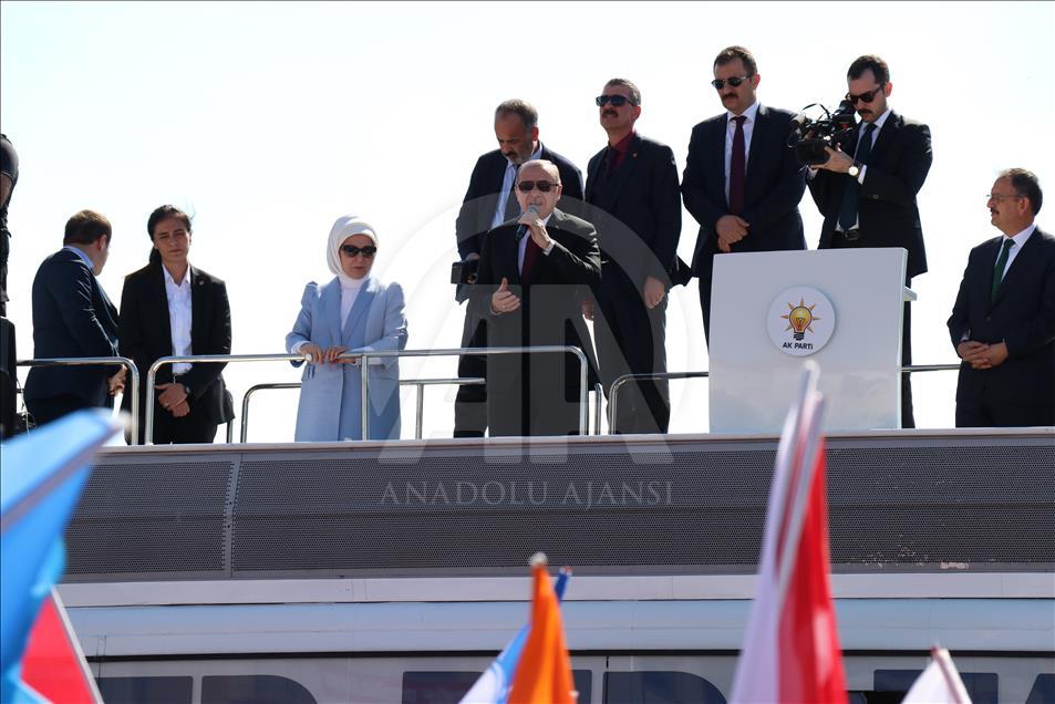 Erdoğan, AK Parti Siirt 6. Olağan Kongresi'nde konuşma yaptı