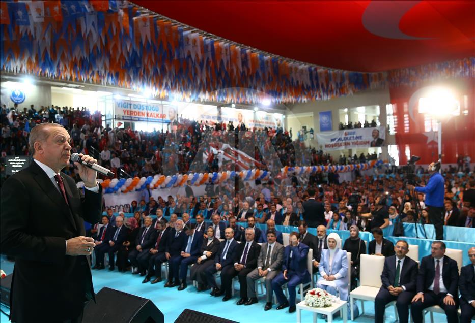Erdoğan, AK Parti Siirt 6. Olağan Kongresi'nde konuşma yaptı