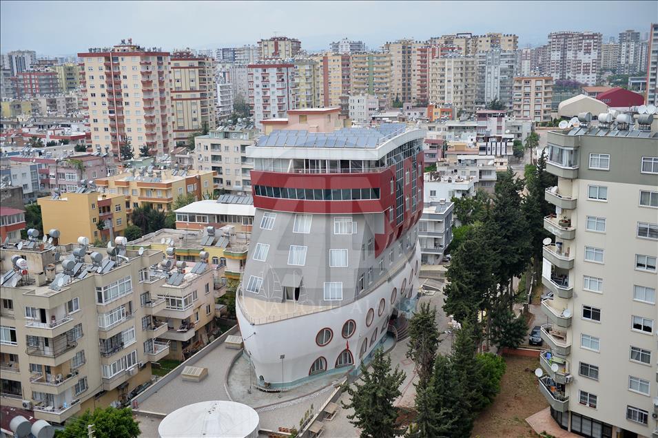 İlginç mimariye sahip yapılar