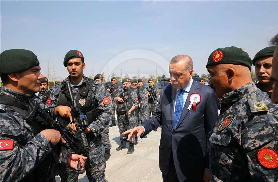 Erdoğan, Soylu ve beraberindeki polis heyetini Külliye'de kabul etti