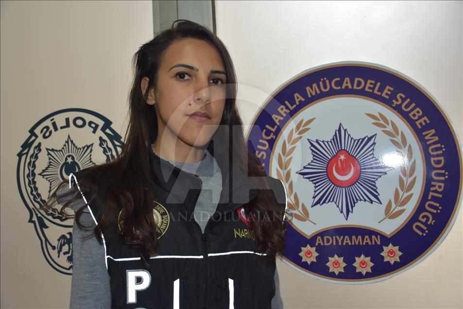 Kadın polis atış ve oryantiringde rakip tanımıyor 