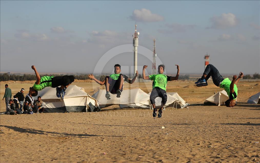 Parkour athletes in Gaza