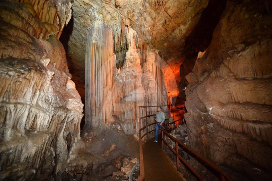 Viaje al periodo glaciar en la Cueva de Gilindire