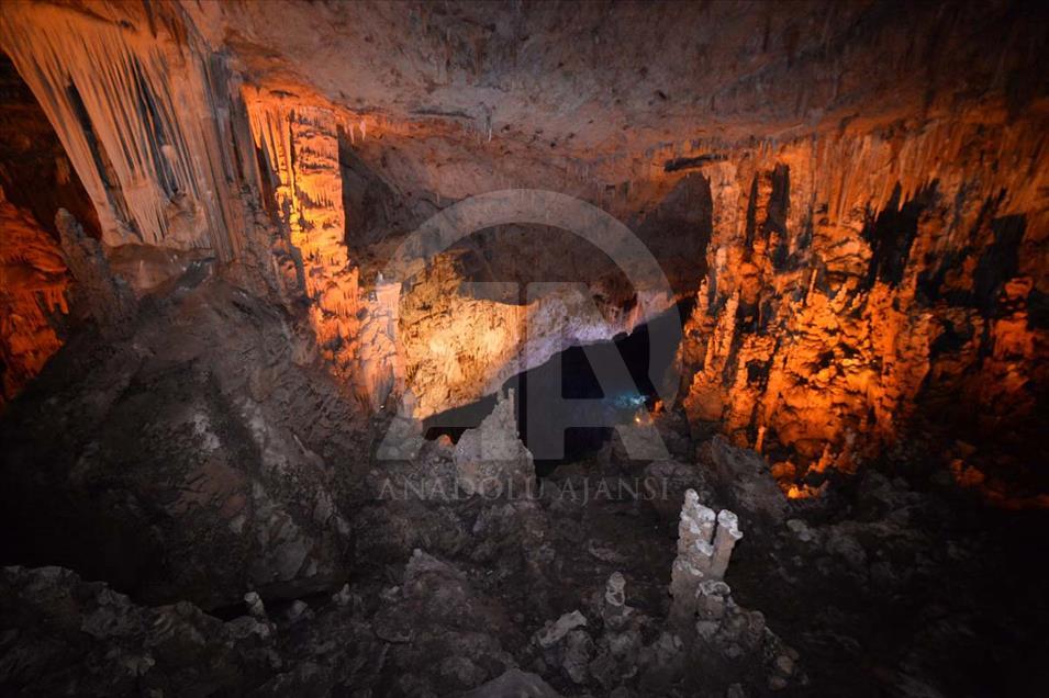 Viaje al periodo glaciar en la Cueva de Gilindire