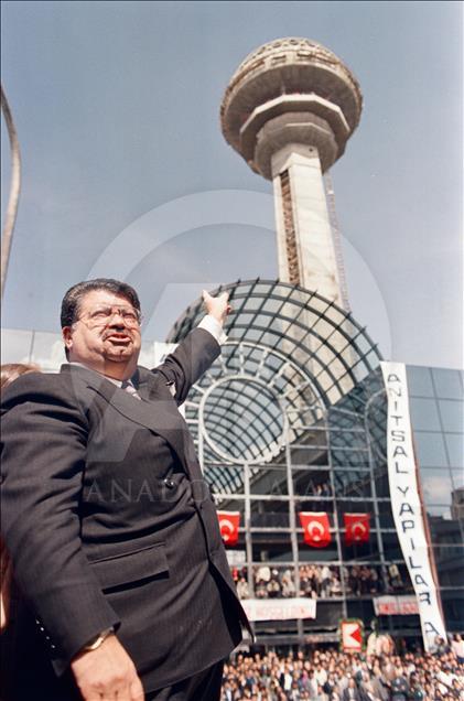 Cumhurbaşkanı Turgut Özal