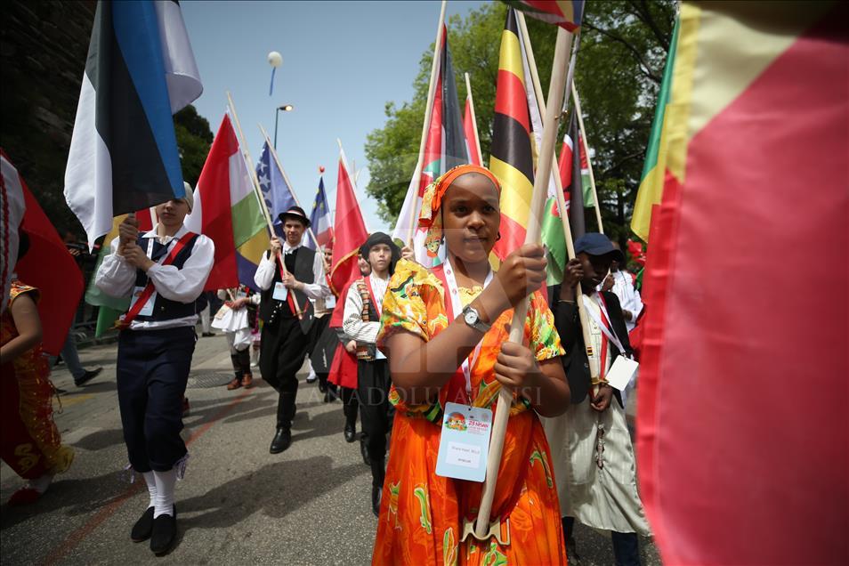 "TRT Uluslararası 23 Nisan Çocuk Şenliği"