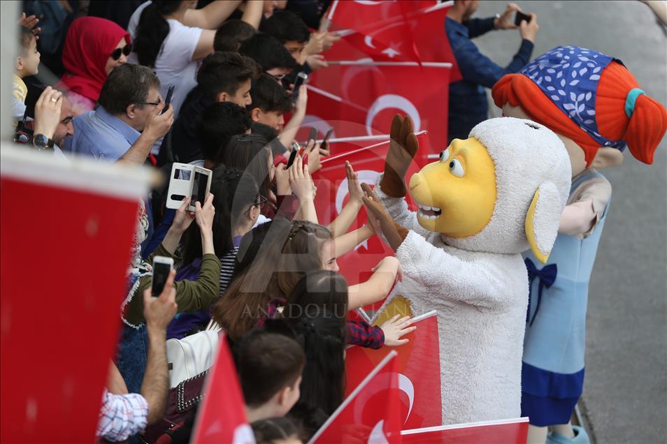 "TRT Uluslararası 23 Nisan Çocuk Şenliği"