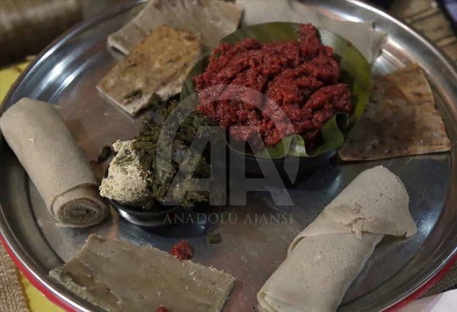 Los etíopes siguen comiendo carne cruda pese advertencias