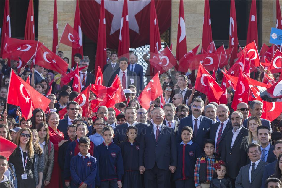  23 آوریل؛ روز حاکمیت ملی و عید کودک در ترکیه
