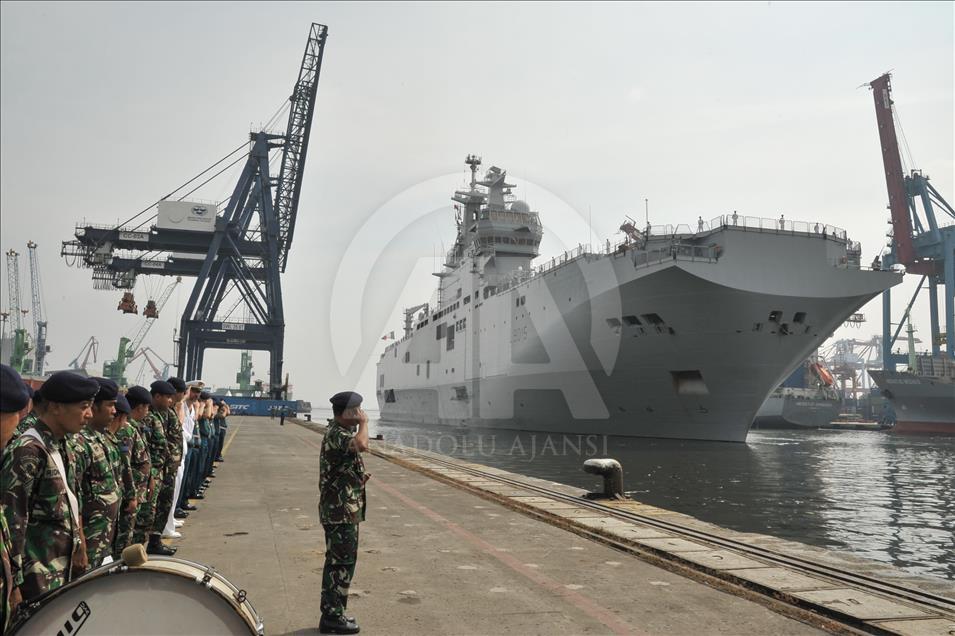 Angkatan Laut Perancis Jeanne d'Arc tiba di Jakarta