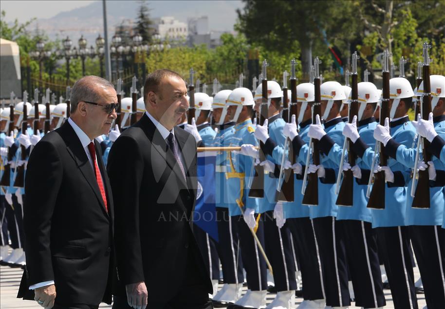 В Анкаре состоялась церемония встречи Ильхама Алиева
