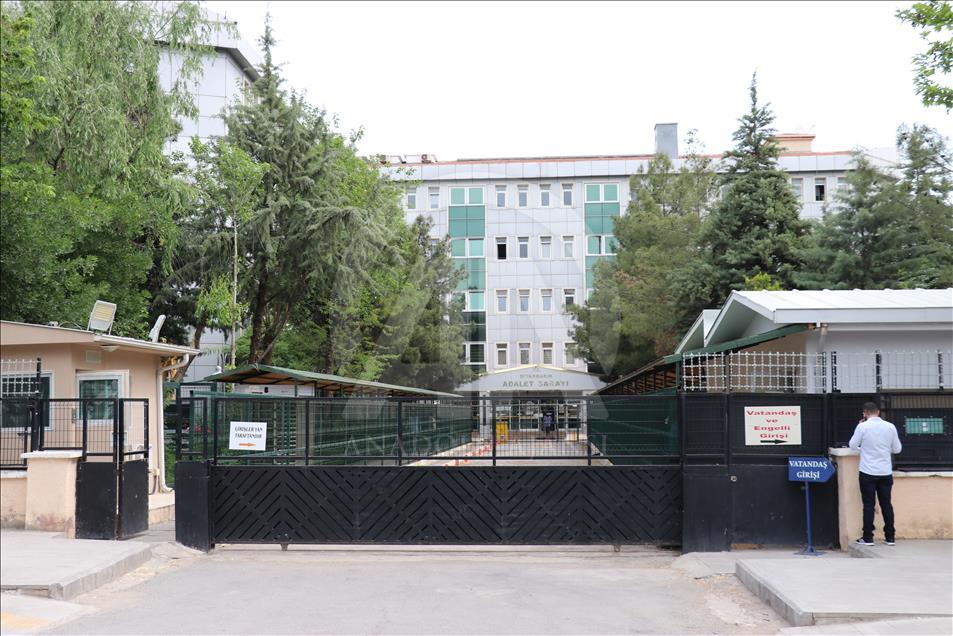 Adliye girişinde 4 ayda bin 488 suç aleti ele geçirildi