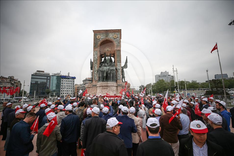 May Day celebrations in Istanbul