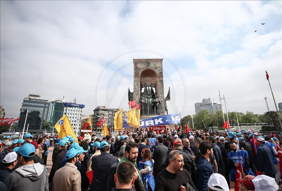 May Day celebrations in Istanbul