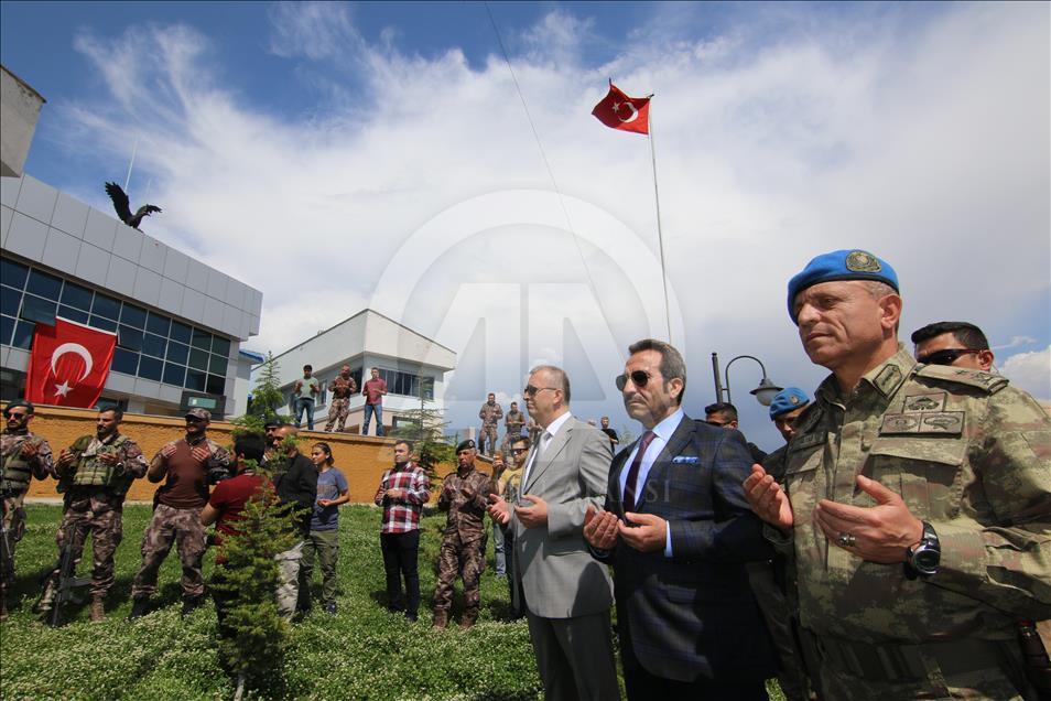 Dualarla Afrin'e uğurlanan PÖH'ler birliklerine döndü