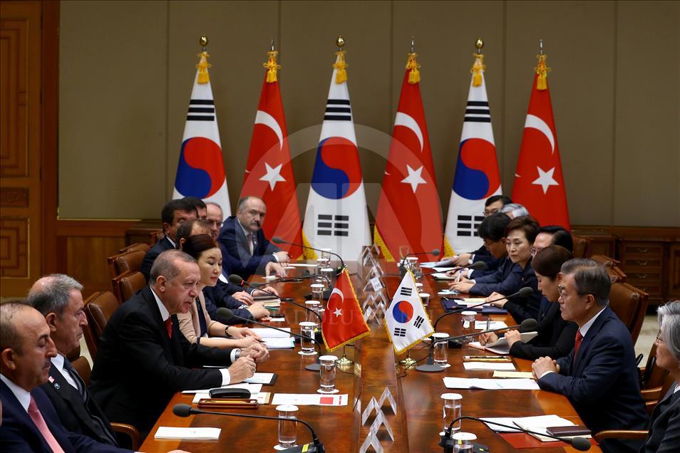 Cumhurbaşkanı Erdoğan Güney Kore'de