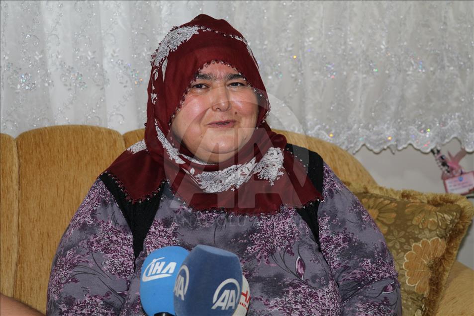 Rıza Kayaalp'in baba evinde şampiyonluk sevinci