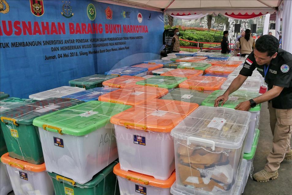 BNN (Badan Narkotik Nasional) musnahkan 2,6 ton Shabu