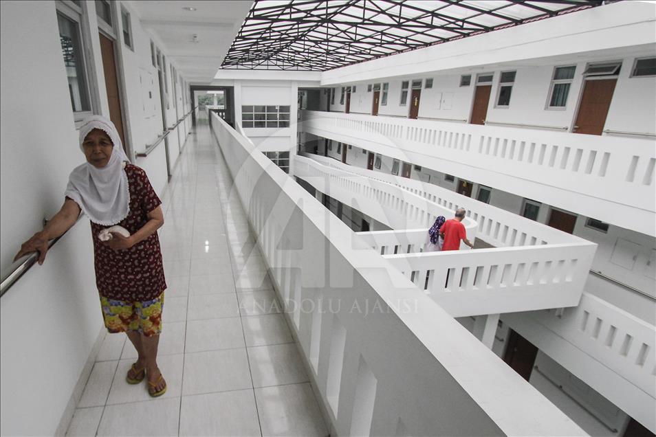 Rumah susun untuk orang lanjut usia