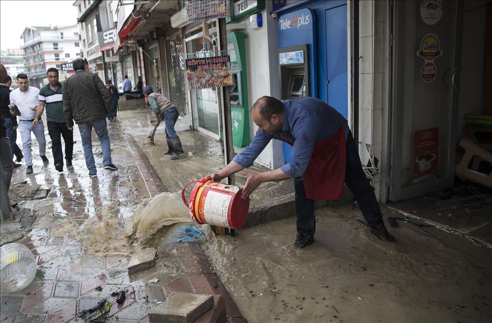 Heavy flood hit Ankara
