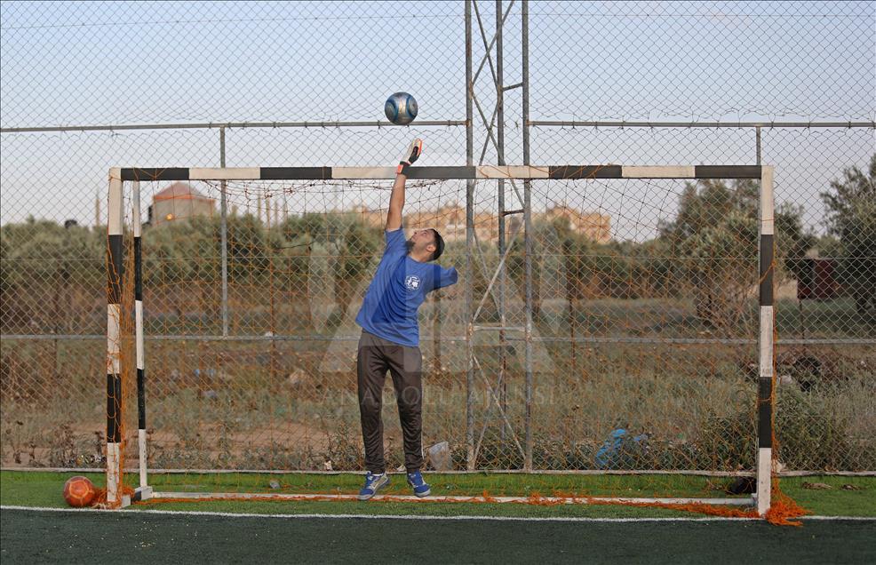 Në Gaza themelohet klubi i parë futbollistik i të amputuarve
