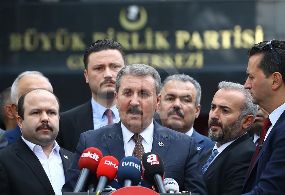 Cumhurbaşkanı Erdoğan, Büyük Birlik Partisi’ni ziyaret etti