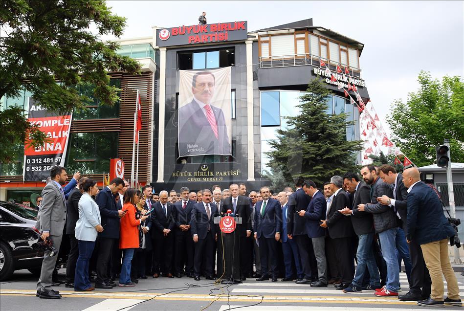 Cumhurbaşkanı Erdoğan, Büyük Birlik Partisi’ni ziyaret etti